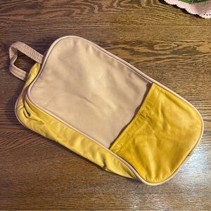 ⭐️ Vintage Soft Leather Shoe Bag